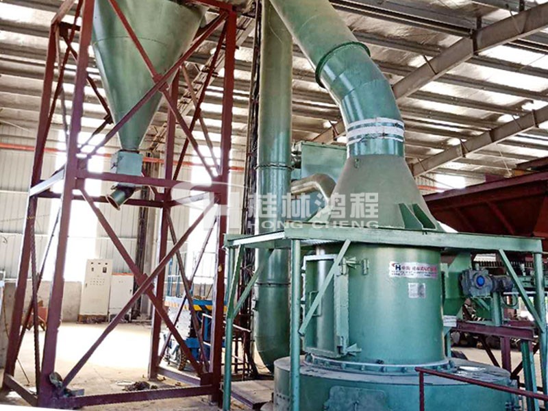 河北遵化某活性炭廠家購置的鴻程礦山5R4121雷蒙磨粉機 出粉200目 河北遵化某活性炭廠家購置的鴻程礦山5R4121雷蒙磨粉機 出粉200目